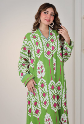 جلابيه بأشكال هندسيه ملونه جميله