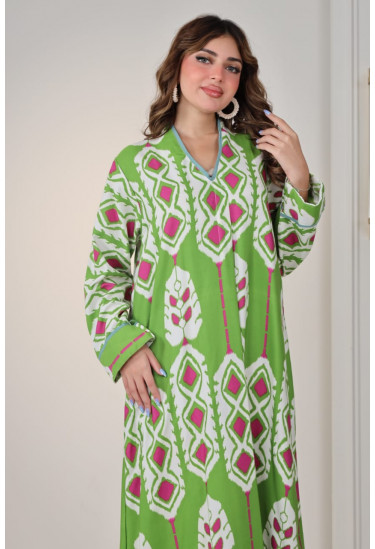 جلابيه بأشكال هندسيه ملونه جميله