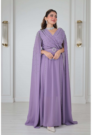 فستان سهرة ملكي مزين باللؤلؤ