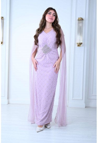 فستان سهرة ناعم مطرز بكريستال