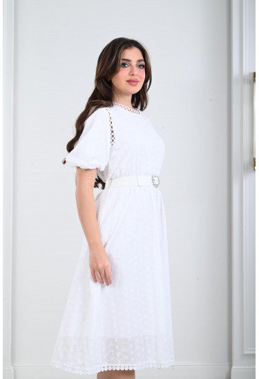 فستان ميدي بقصة بسيطة و ناعمة