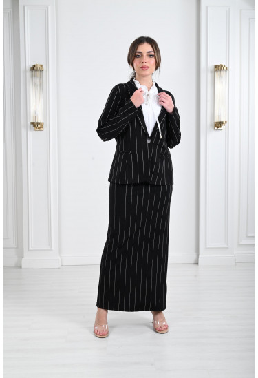 طقم نسائي كلاسيكي راقي