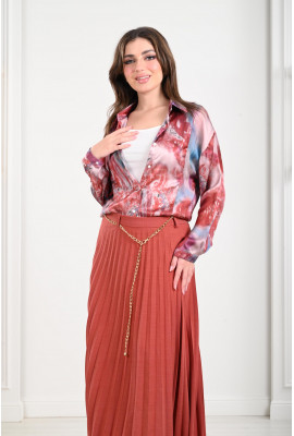 بلوزة نسائية بنمط كتل الألوان بلوزة نسائية بنمط كتل الألوان