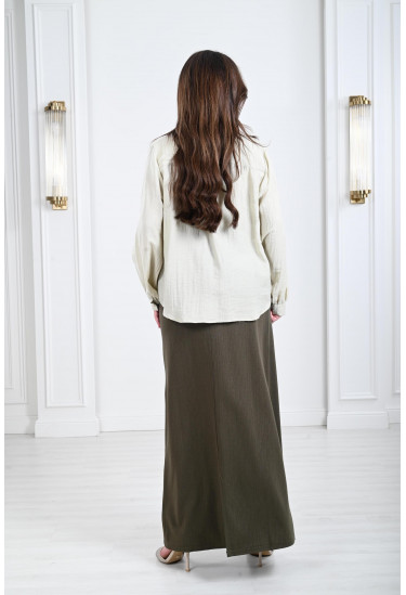 بلوزة نسائية بقصة ناعمة بلوزة نسائية بقصة ناعمة