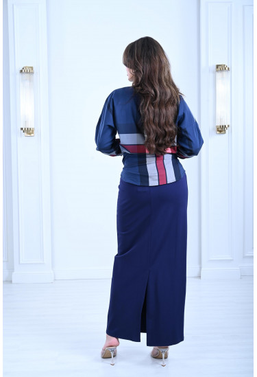 تنورة كلاسيكية نسائية أنيقة