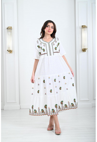 جلابية نسائية قصيرة مطرزة بخيوط ملونة جلابية نسائية قصيرة مطرزة بخيوط ملونة