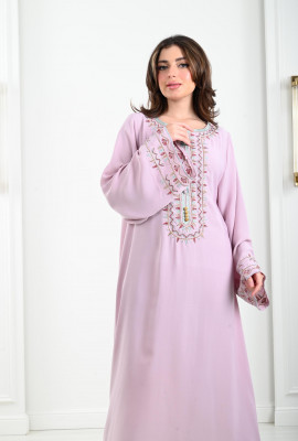 جلابية نسائية مطرزة تطريز رقيق جلابية نسائية مطرزة تطريز رقيق