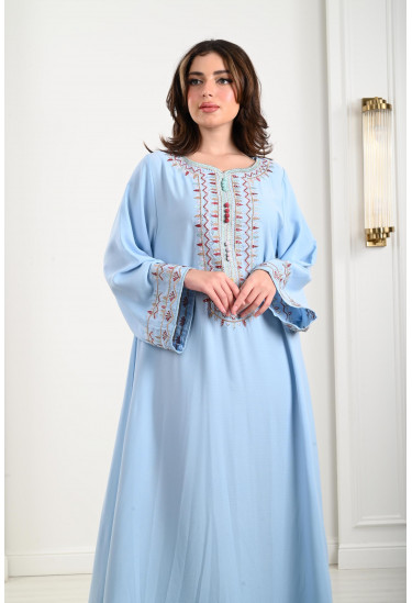 جلابية نسائية مطرزة تطريز رقيق