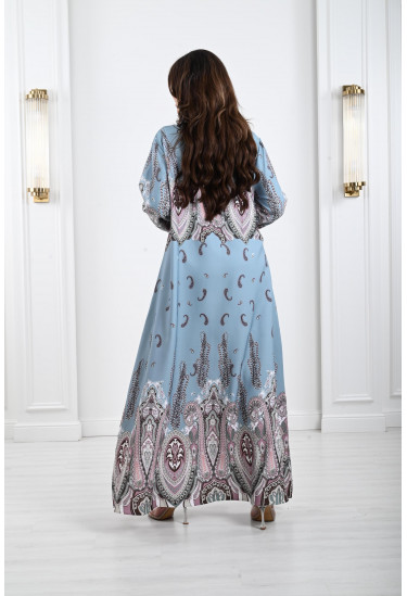 جلابية نسائية مرصعة بحبات ستراس لامعة 