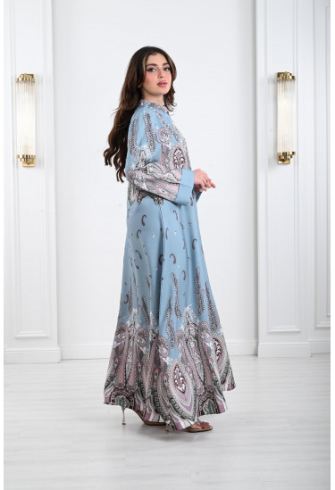 جلابية نسائية مرصعة بحبات ستراس لامعة 