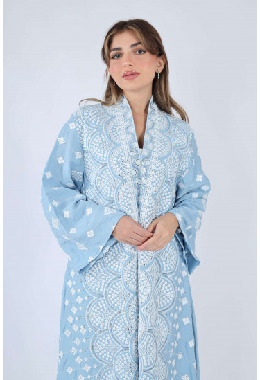 جلابية نسائية بنقوشات كلاسيكية مميزة