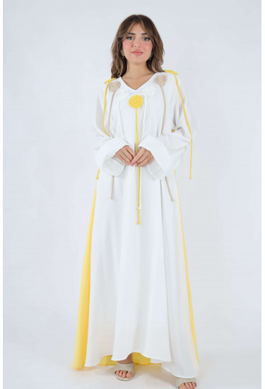 جلابيه مزينه بخيوط مجدوله 