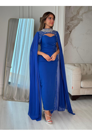 فستان سهرة بتطريز كريستال
