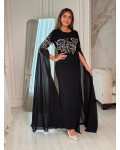 فساتين سهرة بأكمام وشاح