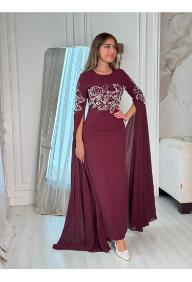 فساتين سهرة بأكمام وشاح