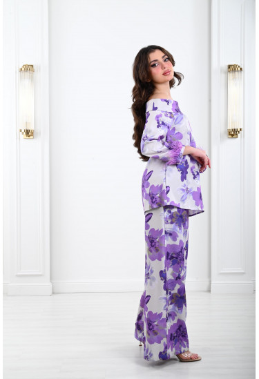 طقم نسائي ( بلوزة قصة الأوف شولدر - بنطال )