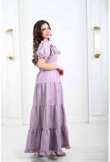 فستان نسائي طويل بكشكشة علي الصدر 