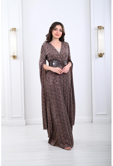 فساتين سهرة نسائية براقة 