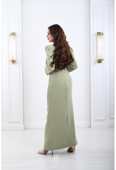 فستان سهرة نسائي بنمط لف مطرز فستان سهرة نسائي بنمط لف مطرز