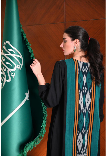 جلابية نسائية بنمط كلاسيكي راقي