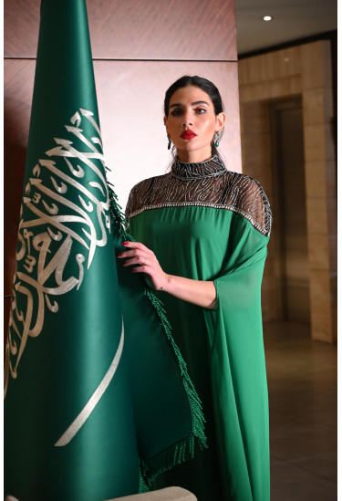 جلابية نسائية بنمط تراثي سعودي فاخر جلابية نسائية بنمط تراثي سعودي فاخر