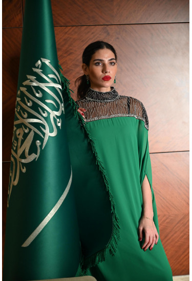 جلابية نسائية بنمط تراثي سعودي فاخر جلابية نسائية بنمط تراثي سعودي فاخر