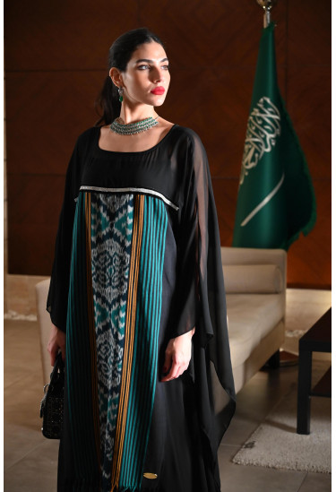 جلابية نسائية بقصة منسدلة و راقية جلابية نسائية بقصة منسدلة و راقية