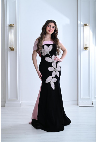 فستان سهرة نسائي مطرز تطريز لامع و براق