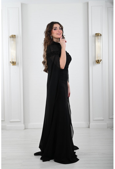 فستان سهرة طويل بقصة مرميد