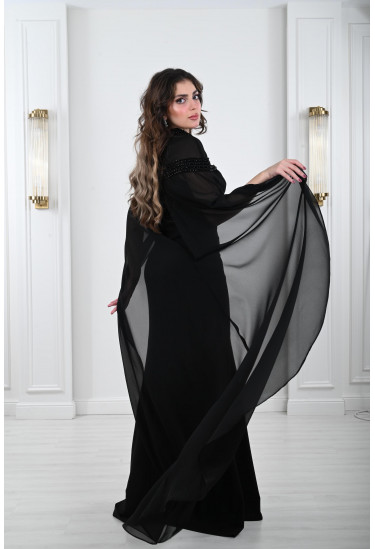 فستان سهرة طويل بقصة مرميد