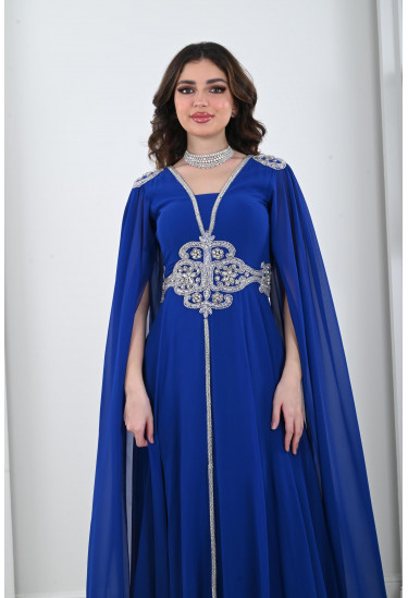 فستان سهرة فخم و ناعم