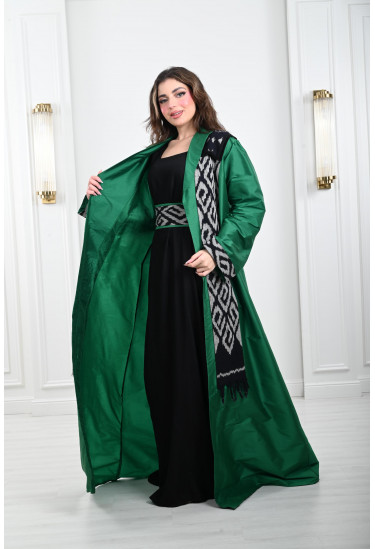 جلابية نسائية مغربية بتصميم أنيق و مميز