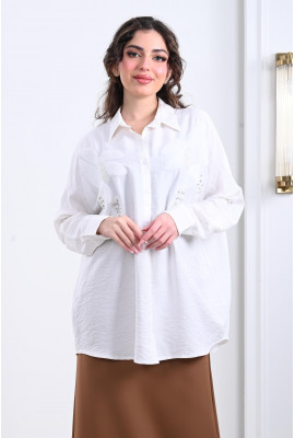 بلوزة نسائية مرصعة بخرز لامع