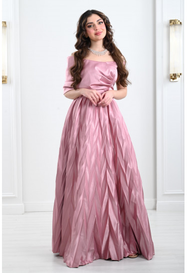 فستان سهرة نسائي بقصة فريدة و مميزة