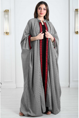 بشت نسائي بنمط الغترة السعودية الفخمة