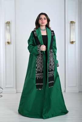 جلابية نسائية بتصميم مغربي راقي