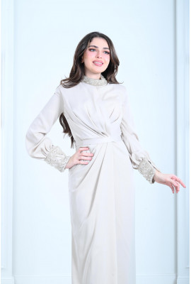 فستان سهرة للنساء مطرز