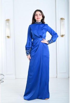 فستان سهرة للنساء مطرز