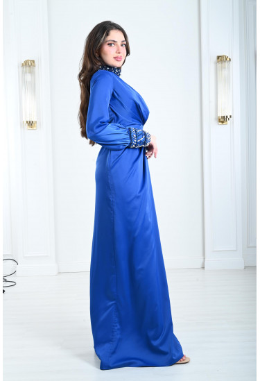 فستان سهرة للنساء مطرز