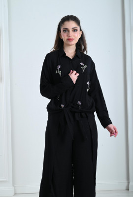 طقم نسائي كاجول بتصميم عصري أنيق طقم نسائي كاجول بتصميم عصري أنيق