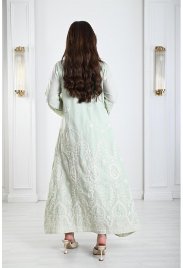 جلابية مطرزة نمط جيوب 