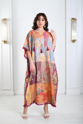 جلابية نسائية نمط دلايات من الخيوط 