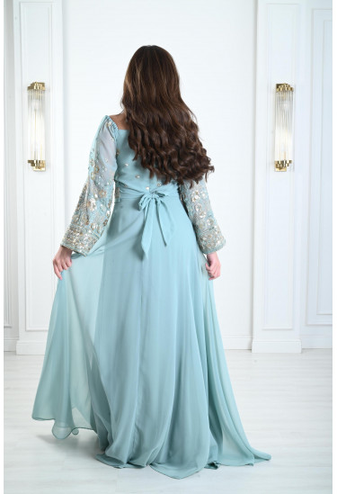 جلابية مغربية أنيقة بتطريز راقي