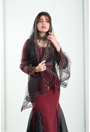 فستان نسائي بوصلات شفافة انسيابية 