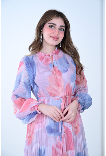  فستان ربيعي بنقوش زهرية راقية