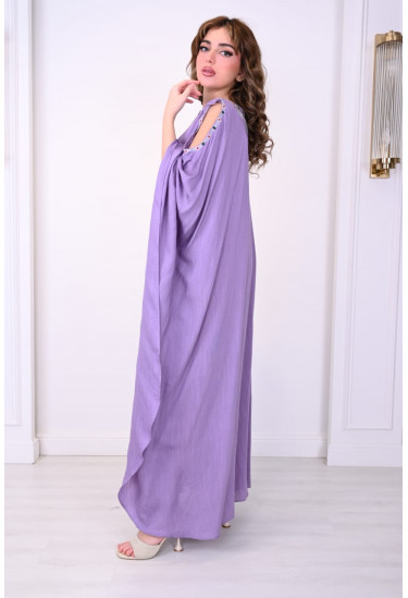 جلابية أنيقة  بتصميم فضفاض وتطريز جذاب