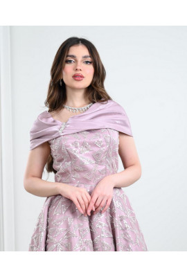 فستان طويل ستان قصة أكتاف مميزة 