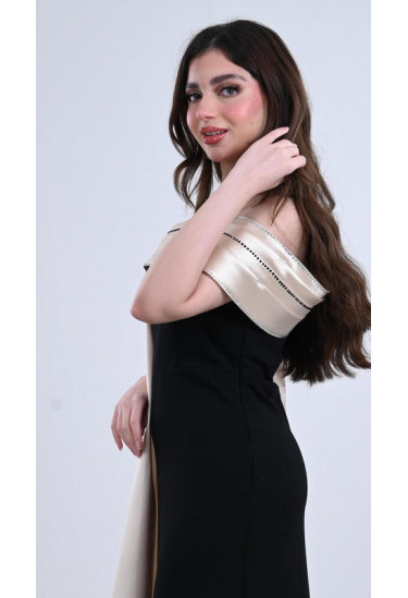 فستان نسائي طويل بوشاح 