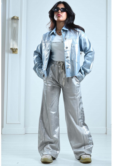 بنطلون بنسيج لامع مميز