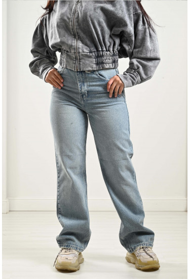 بنطلون جينز كلاسيكي جميل